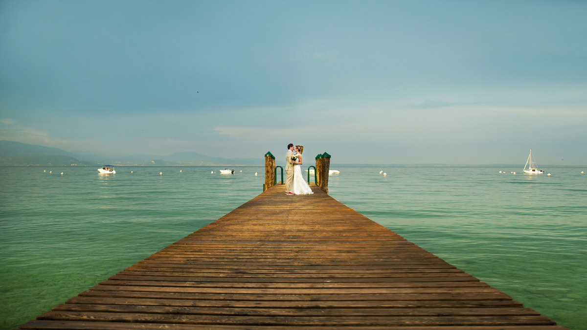 Свадебный фотограф на озере Гарда, свадьба на озере Гарда в Италии