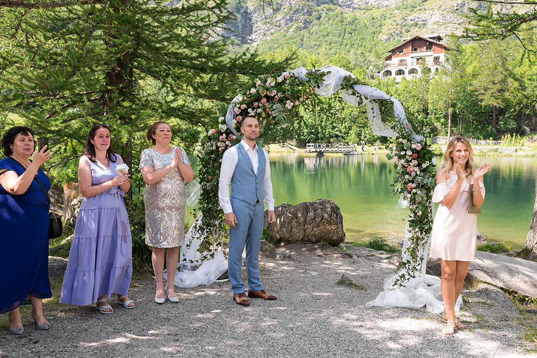 wedding ceremony moncenisio lake piedmont