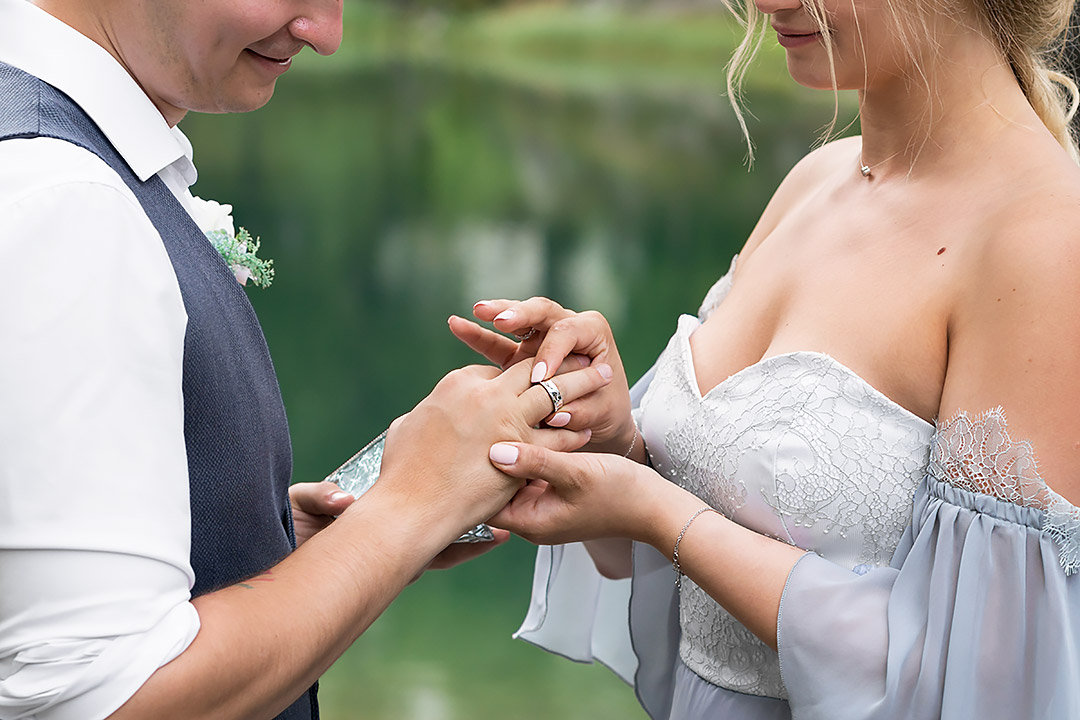 свадебные кольца озеро италия горы
