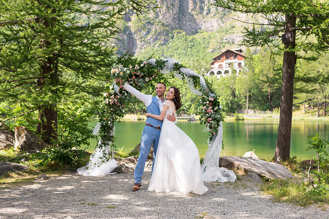 свадебный фотограф в италии итальянские альпы церемония
